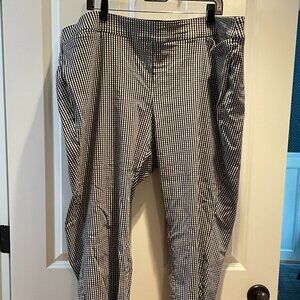 Lane Bryant Checkered Capri Pants 26R